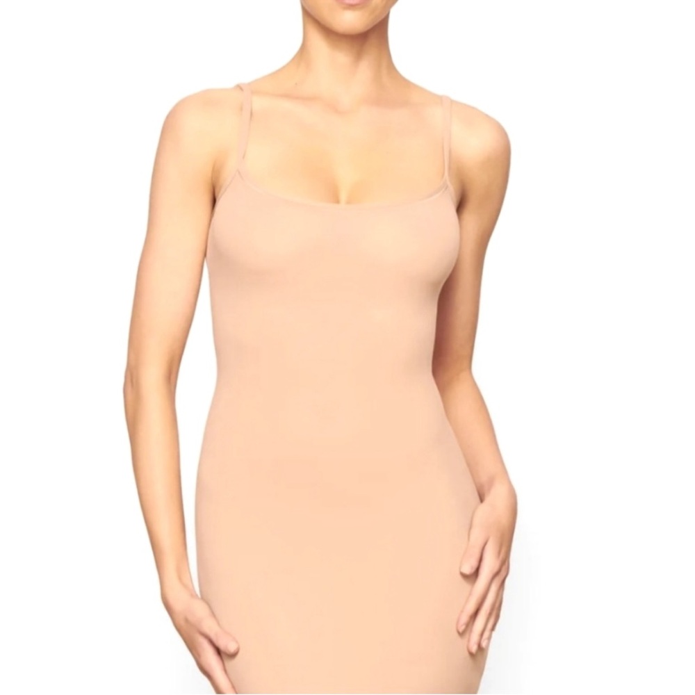 NWT Skims Fits Everybody Slip Dress - sand Size: 2X - Picture 2 of 11
